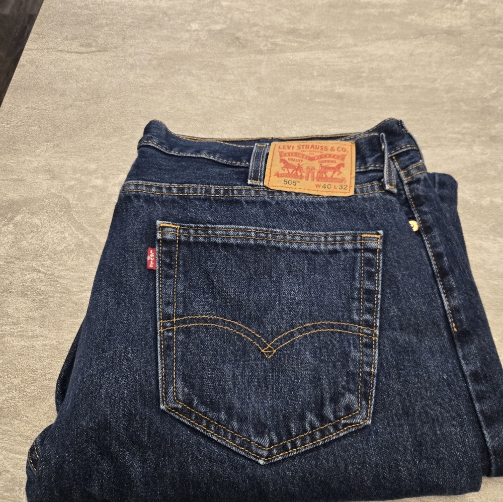 Levi's Men's Blue 501 jeans Straight leg / Regular Fit  40×30  Very Good Condi